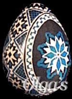 Ukrainian Easter egg. Quail pysanka.