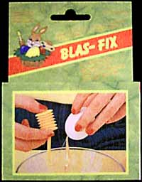 One hole egg blower 'Blas-Fix'.